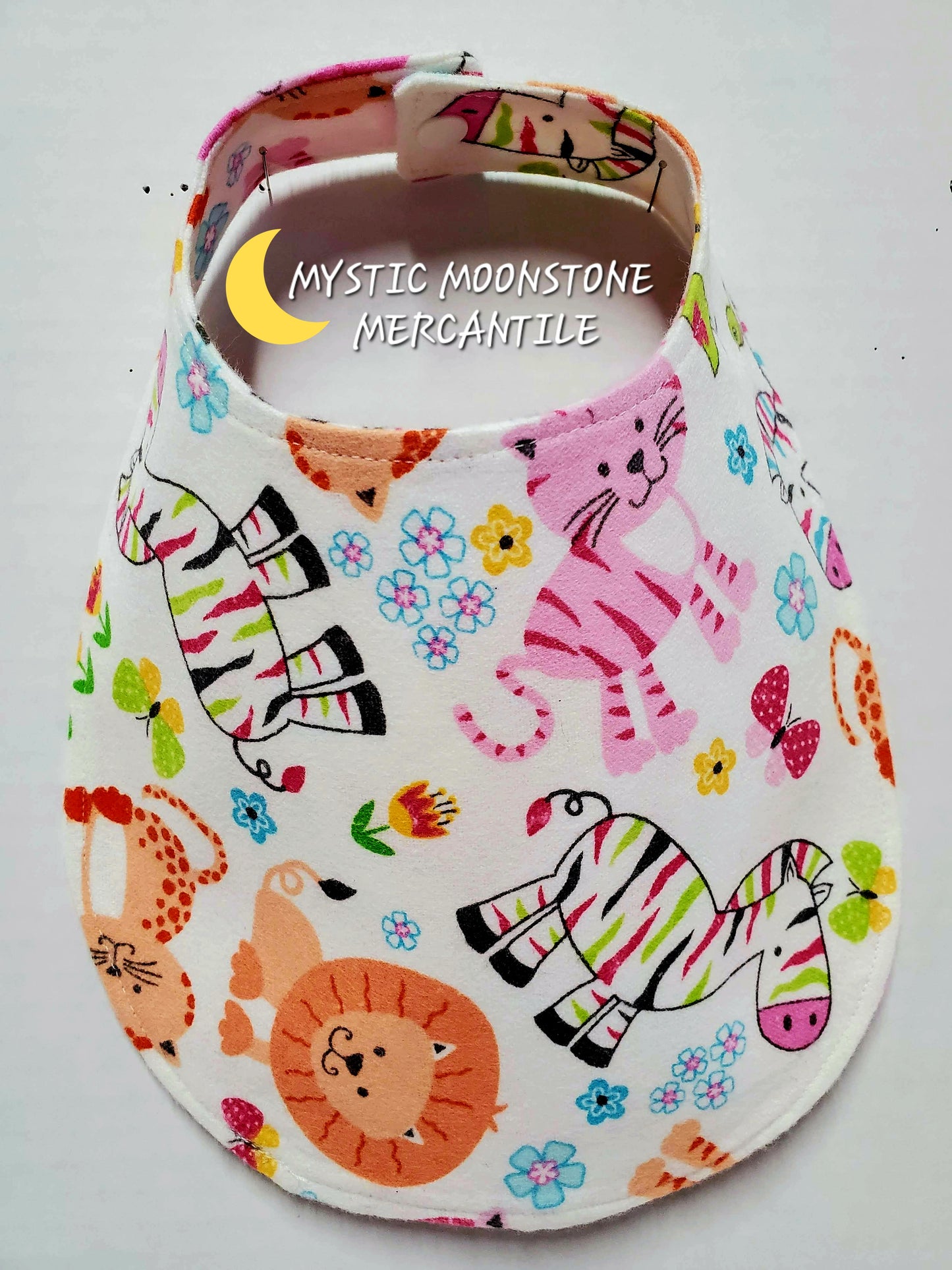 "SAFARI ANIMALS" 100% COTTON FLANNEL DOUBLE SIDED BABY BIB WITH SAFTY SNAP.