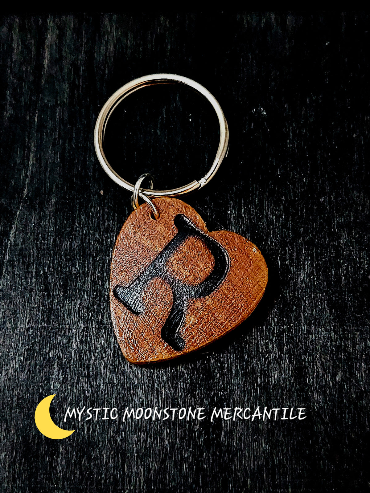 "R" PERSONALIZED WOOD KEYCHAIN