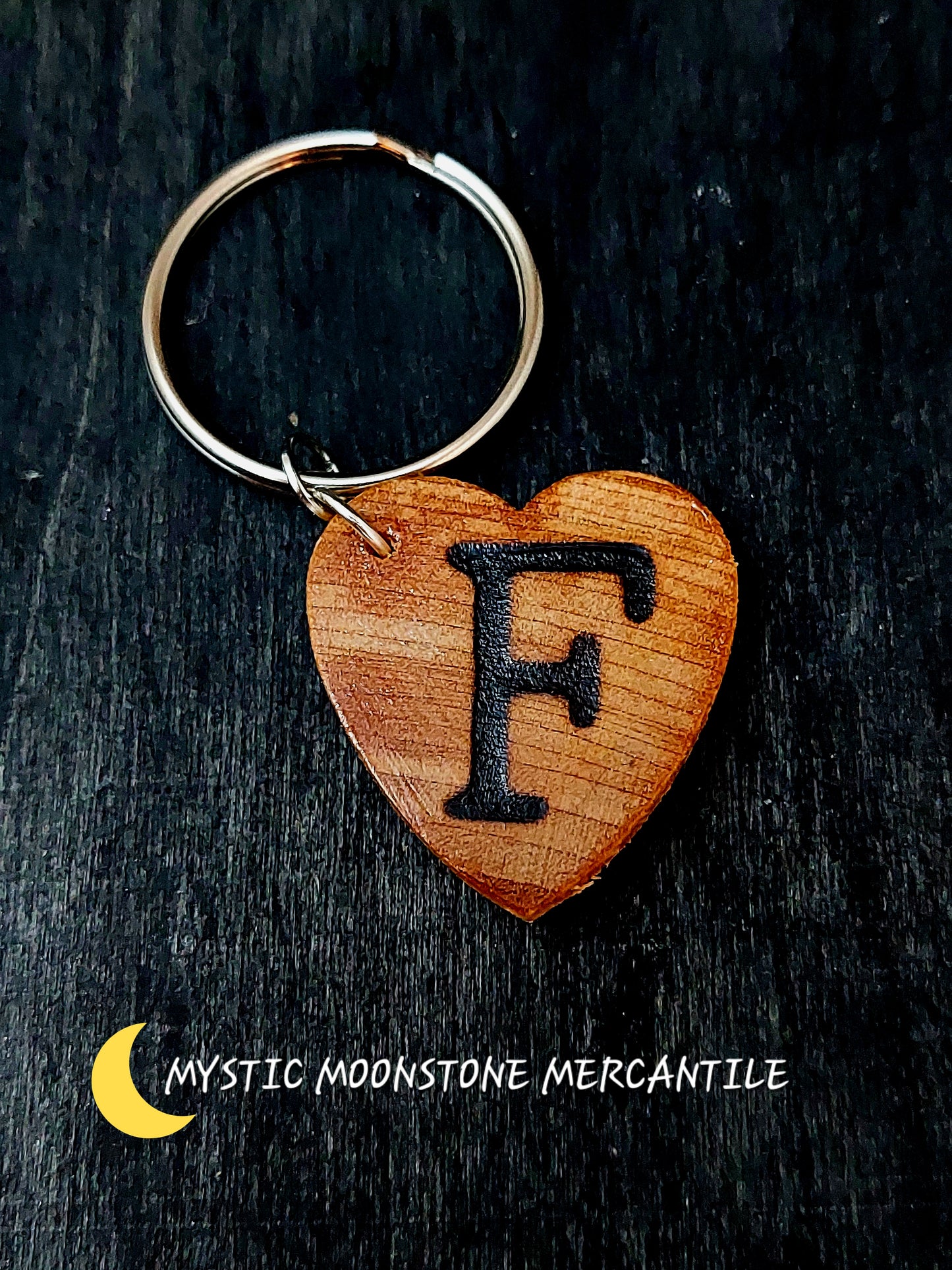 "F" PERSONALIZED WOOD KEYCHAIN
