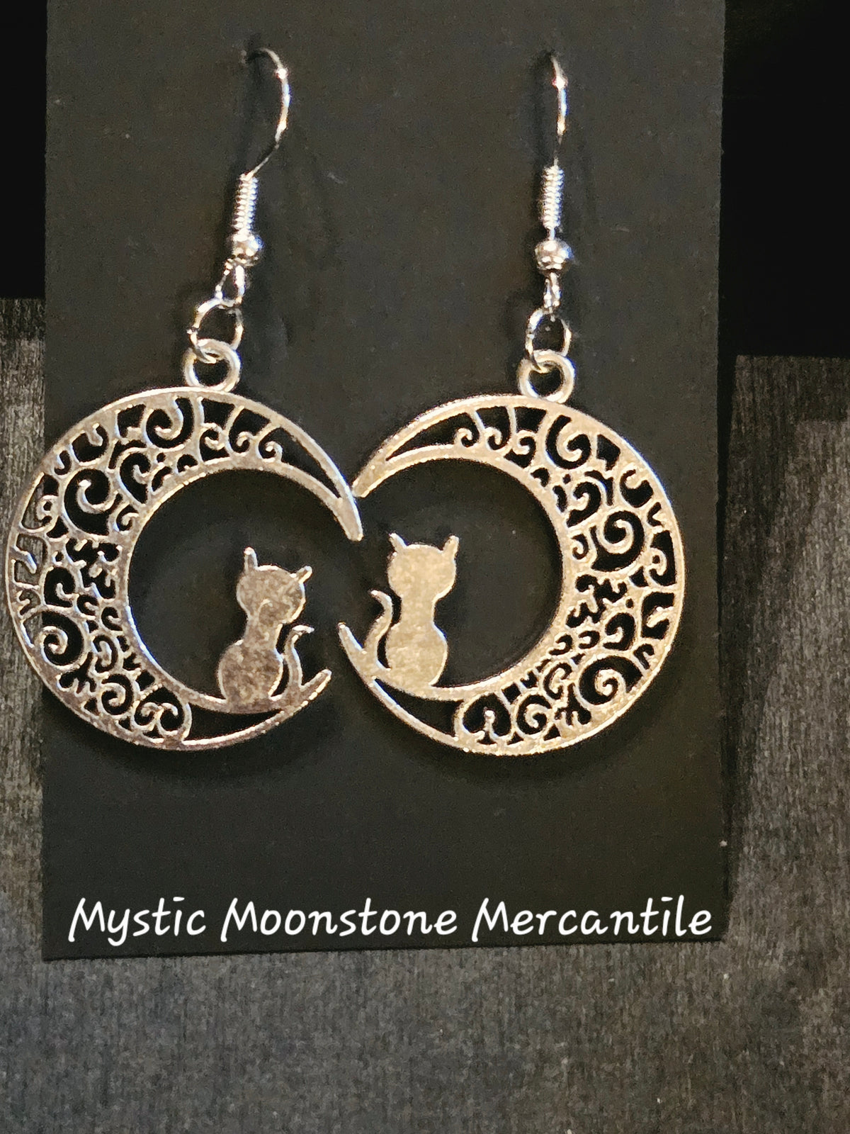 FILIGREE CAT ON MOON EARRINGS