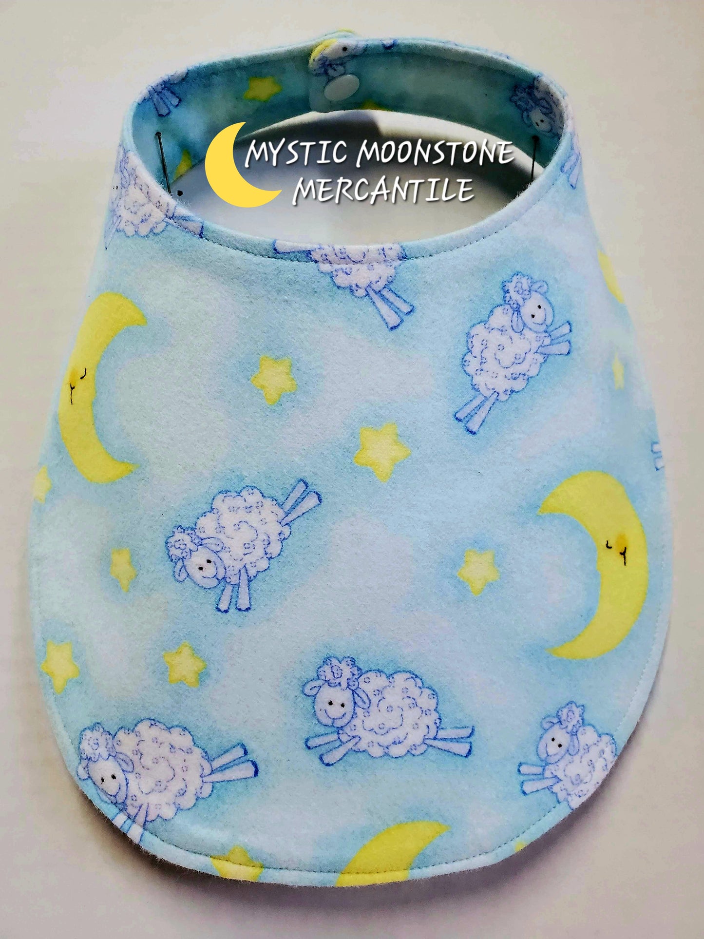 "COUNTING SHEEP" 100% COTTON FLANNEL DOUBLE SIDED BABY BIB WITH SAFTY SNAP.