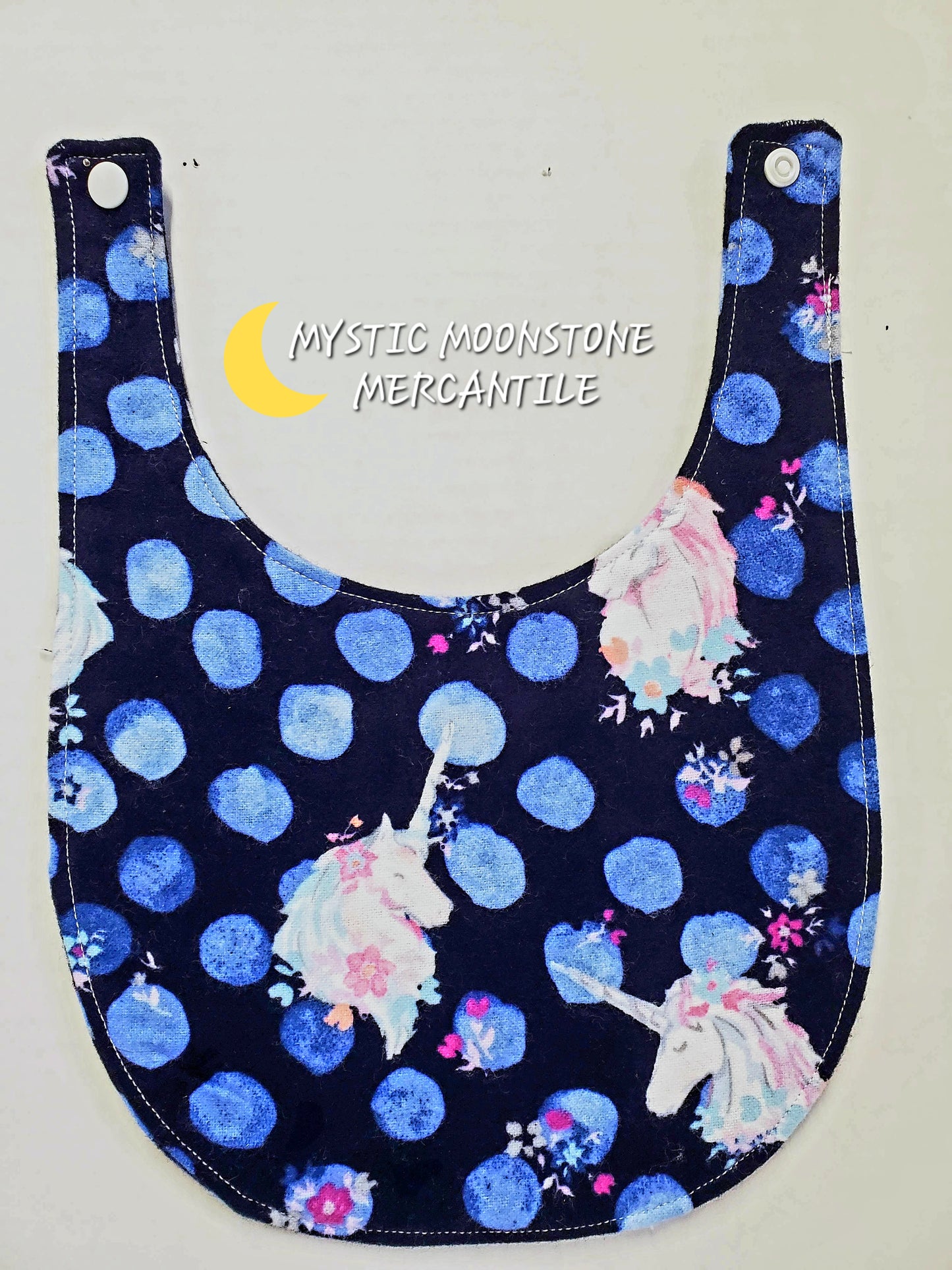 "UNICORNS AN BUBBLES" 100% COTTON FLANNEL DOUBLE SIDED BABY BIB WITH SAFTY SNAP.