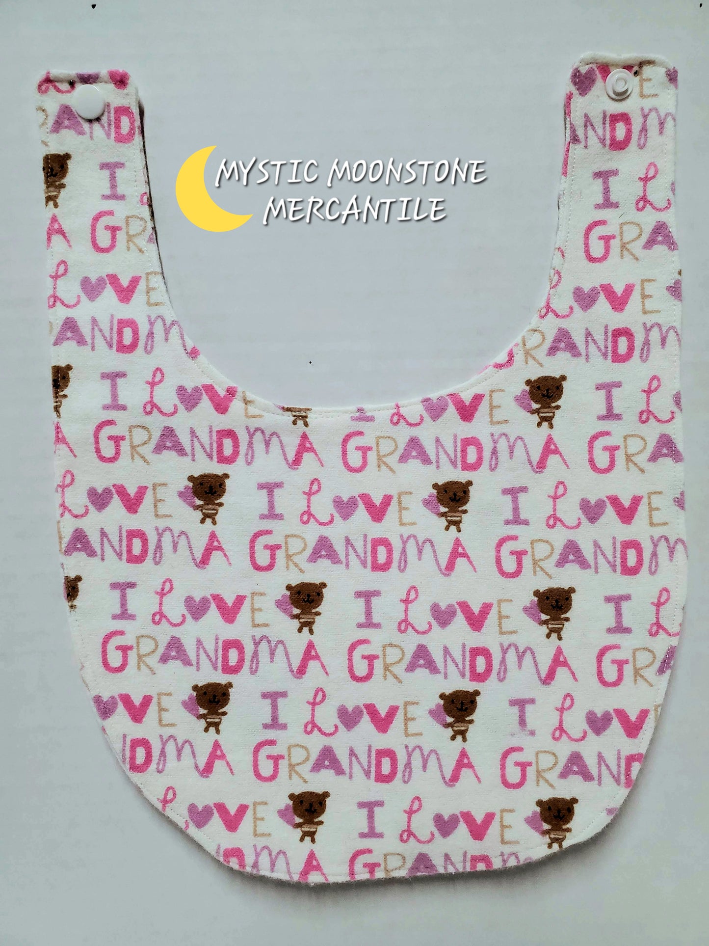 "I LOVE GRANDMA" 100% COTTON FLANNEL DOUBLE SIDED BABY BIB WITH SAFTY SNAP.