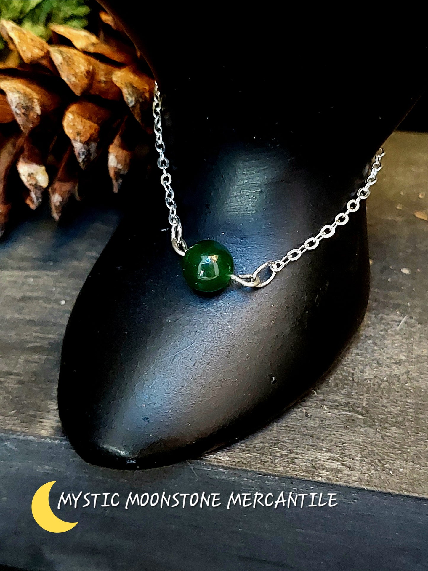 RUSSIAN GREEN JADE MINIMALIST BRACELET